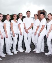 Zahnärzte Hasenberg AG - Dr. med. dent. Denis Schafroth Bild 2