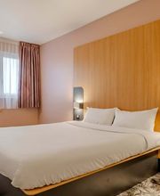 B&B HOTEL Maubeuge Louvroil image 1