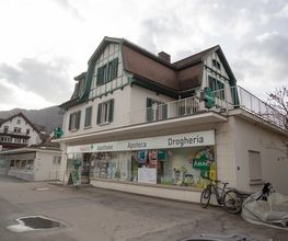 fenster-amavita-apotheke-ilanz