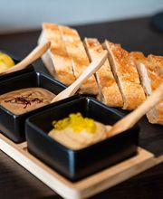 Close Selection-5.jpg