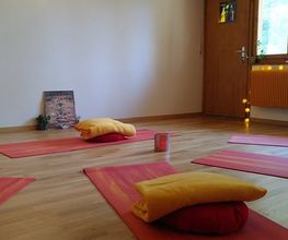 Centre de Formation et de Recherche en Yoga Bild 1