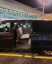 Luxe Van Transport image 14