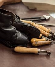 Hermes Orthopädie
Orthopädische Serienschuhe