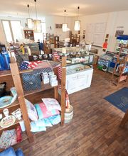 treemans store, bakery and coffee Bild 2