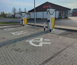 Shell Recharge Charging Station Bild 2