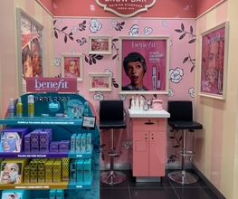 Brow Bar Benefit Cosmetics immagine 12