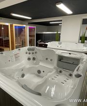 Armstark Handels-GmbH Deutschland | Fachausstellung Mössingen | Seit knapp 30 Jahren Ihr Spezialist für Whirlpools, Swim Spas, Saunen und Infrarotkabinen