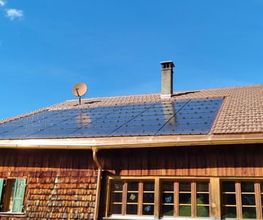 Oehrli Dach Fassade Solar Bild 3