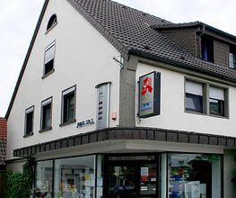 Aussenansicht der Brücken-Apotheke