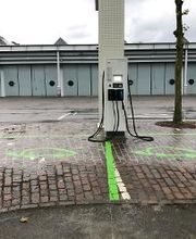 Shell Recharge Charging Station Bild 1