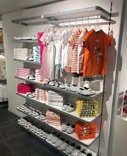 OKAIDI COMO VIA MILANO immagine 3