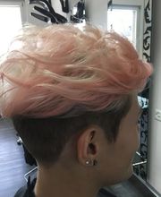 Hairpoint. Coiffeur. Bild 12