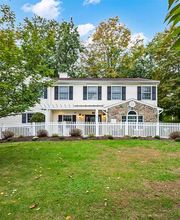 Fox Trail Memory Care Living image 1