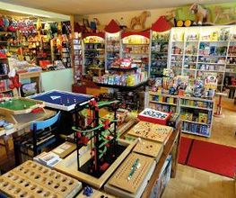 Spielzeugladen Nowak Bild 3