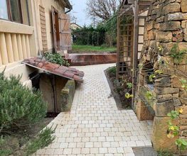 Espaces Verts Beaujolais image 2