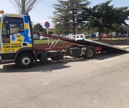 desguacesygruastonoenvalladolid.jpg