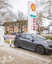 Shell Recharge Charging Station Bild 1