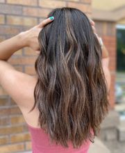 Fantastic Sams Cut & Color image 9