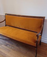 Manat Dominique image 2