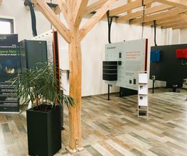 Showroom (1).jpg
