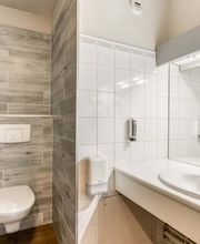 B&B HOTEL Montpellier Vendargues image 7