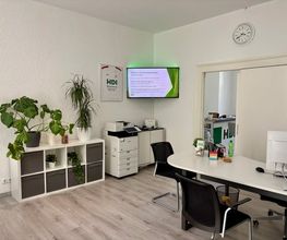Innenansicht von  HDI Versicherungen: Mazlum Aksu in  Velbert
