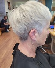 Le Tif Barber De Caro image 8