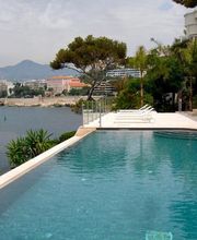 Riviera Home Concept image 10
