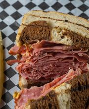 Paladino's Italian Eatery image 17