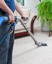 Brad's Carpet Cleaning image 3