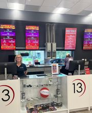 Planet 13 Neighborhood Dispensary Gulf Breeze image 4