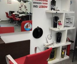 Salon B Friseurstudio Beate Bredow Bild 1