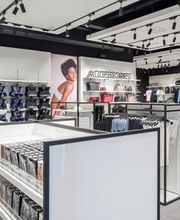 Calvin Klein Outlet immagine 4