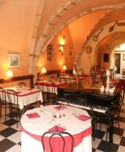 LA TABLE DES HALLES image 7