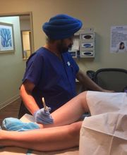 Center for Vein Restoration | Dr. David Shevitz image 2