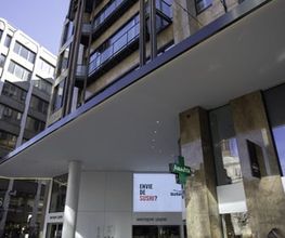 Amavita-Confédération-Centre-extérieur