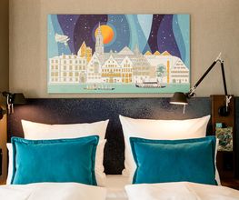 Hotel Motel One Ulm - Room