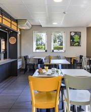 B&B HOTEL Dijon Nord Zénith image 9