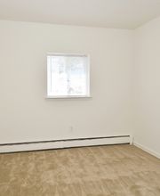 Boothwyn Court Apartments image 9