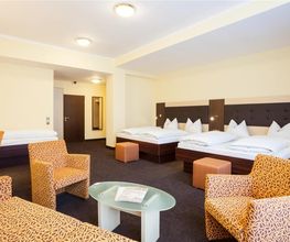Family Room 3