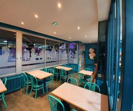 Cafe Les Lilas image 4