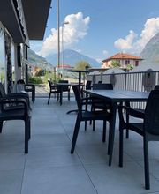 J. & J. World Bild 5