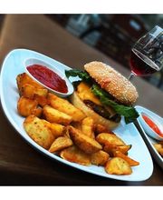 Pici Café & Vinothek Bild 3