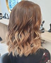 ATOUT COIFFURE image 1