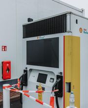 Shell Recharge Charging Station Bild 5