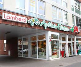 Aussenansicht der Lamberti-Apotheke-Fröhlich
