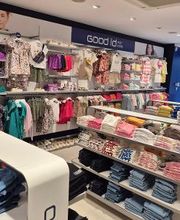 OKAIDI SAINT GERMAIN EN LAYE image 19