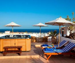 hotel-seaside-sandy-beach-2.jpg