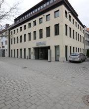 Volksbank Raiffeisenbank Bayern Mitte eG Bild 4