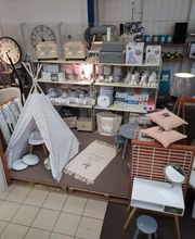 Globe Trocker image 3